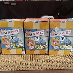 Cyborg Mini Mystery Plushie NEW